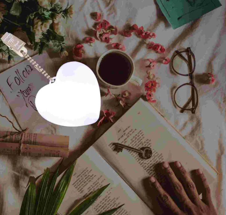 Smart Touch LED Purse Light
